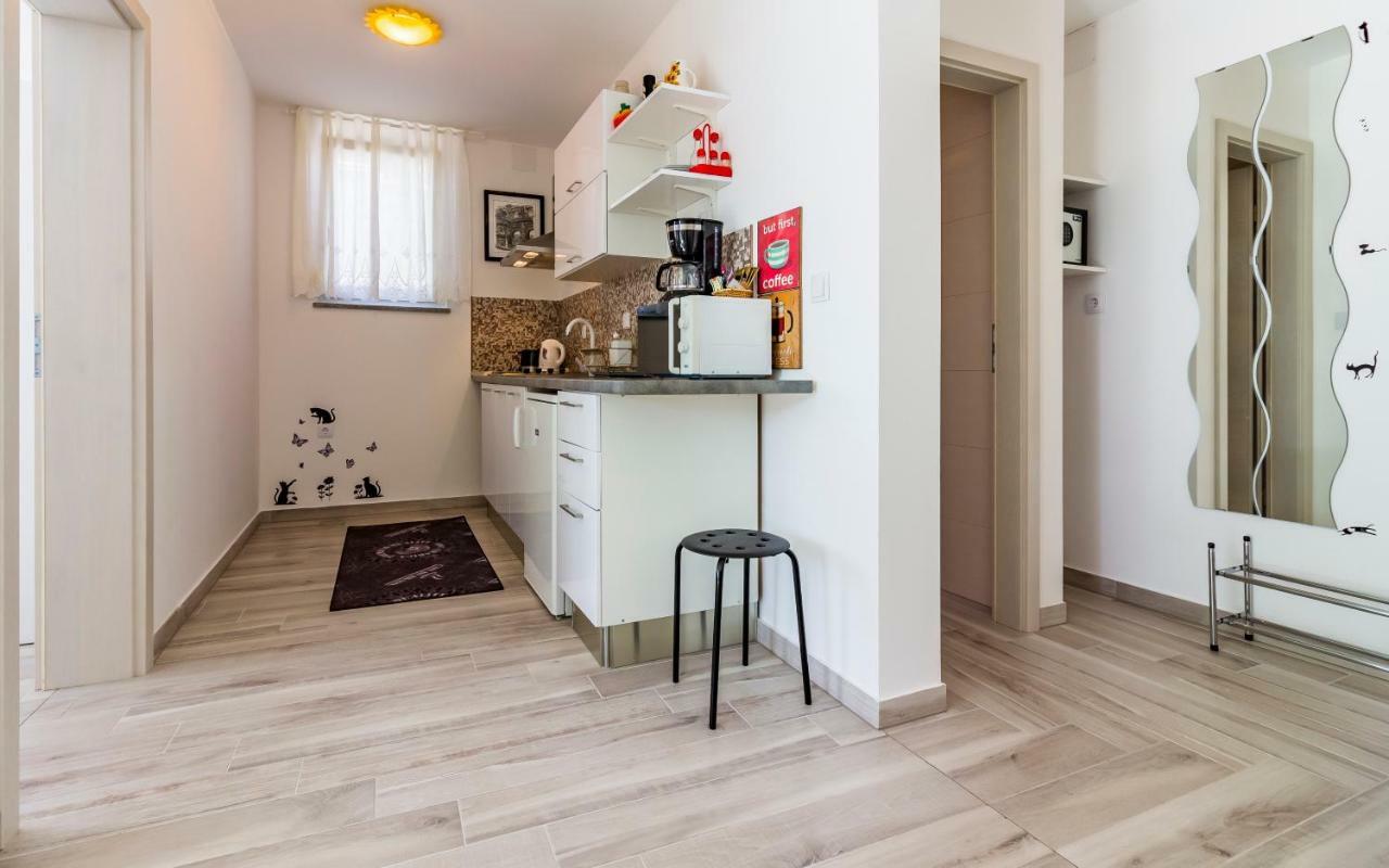Apartment Mika Пула Экстерьер фото