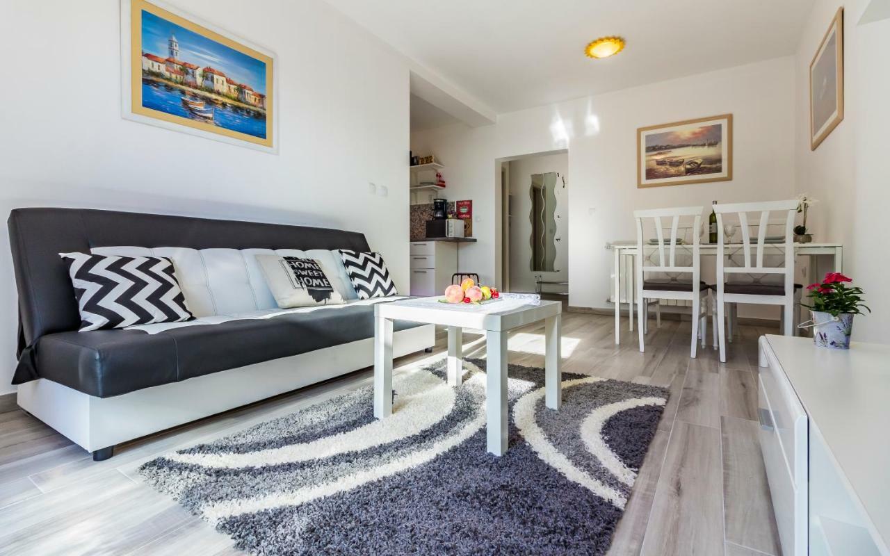 Apartment Mika Пула Экстерьер фото