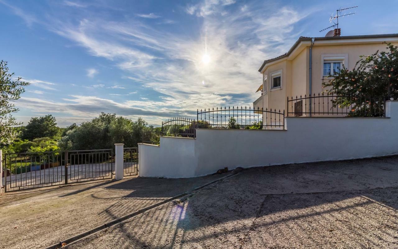 Apartment Mika Пула Экстерьер фото